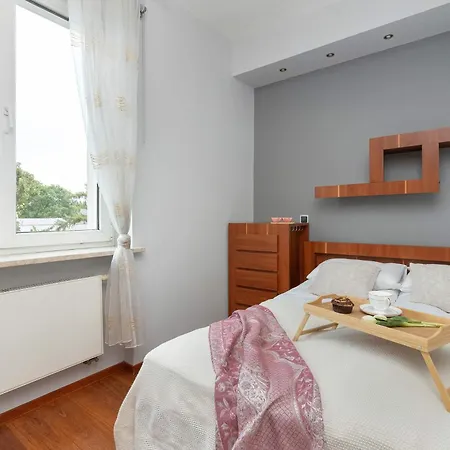 Bright Grey In Close To The By Renters Apartament *