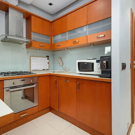 Apartament Bright Grey In Close To The By Renters